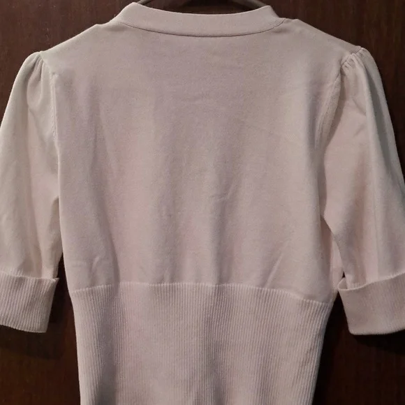 Sweater - Picture 3 of 3